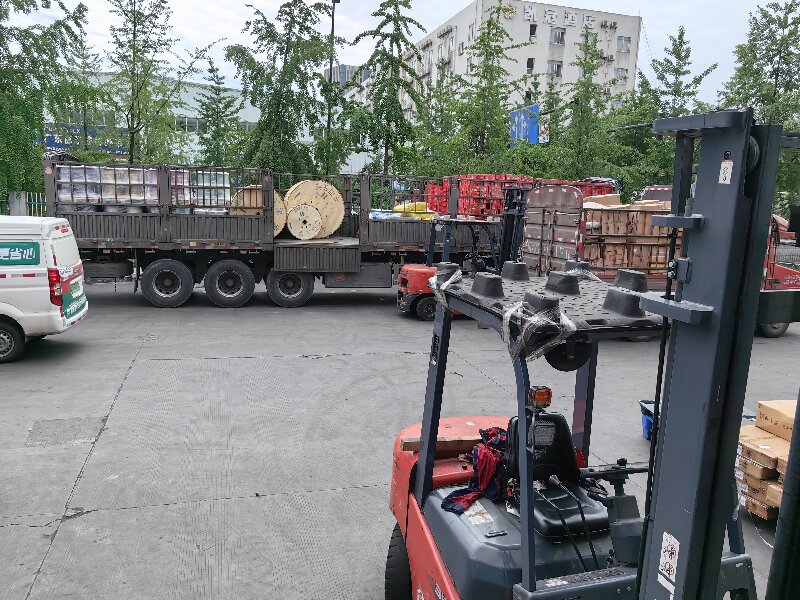 蘇州發(fā)祥云物流公司