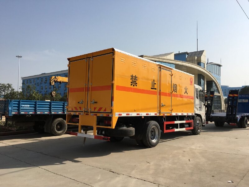 蘇州到成都危險品運輸